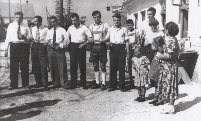 Kirtag in Frauendorf, 1955