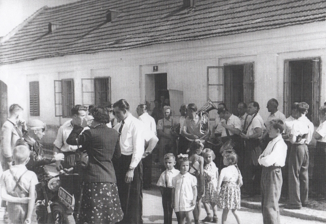 Kirtag in Frauendorf, 1955