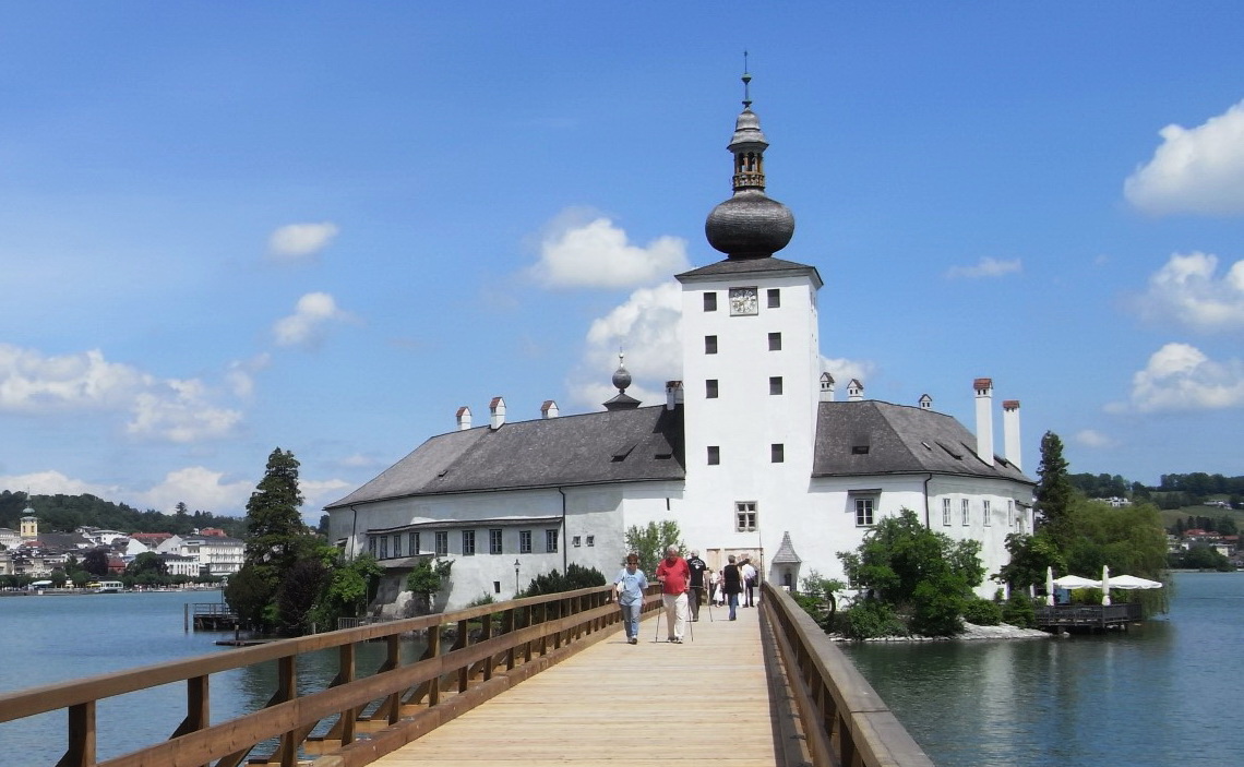 Gmunden  Schloss Orth 